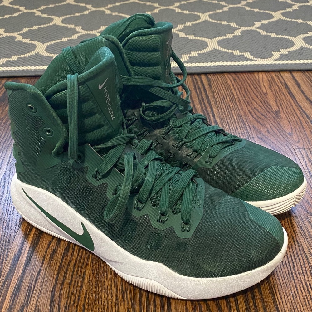 Women’s Nike Basketball Shoes